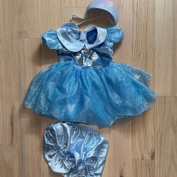 Disney Glittery Blue Princess Costume - Picture 1 of 16